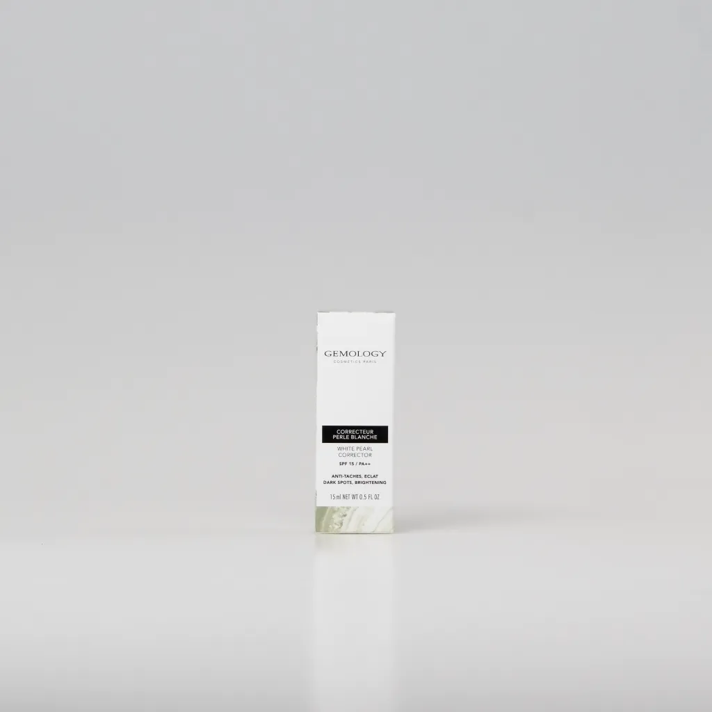 White Pearl Corrector - Correcteur Perle Blanche Recto.webp